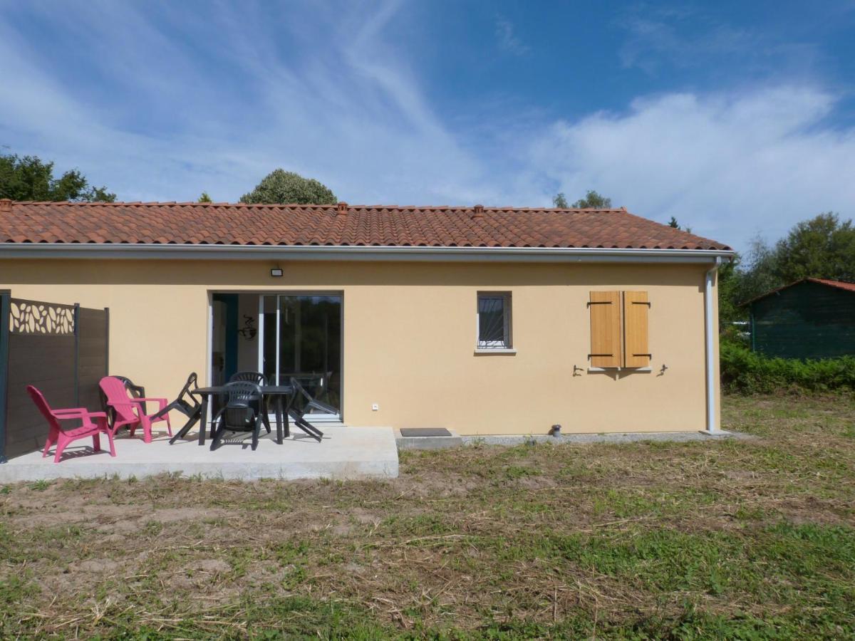 Lumineuse Maison Neuve, Cosy,67M², 2 Chambres/6 Couchages 1Km Lac, 200M Du Bourg. Vue Paisible, Sur La Nature Saint-Pardoux-lʼOrtigier 外观 照片